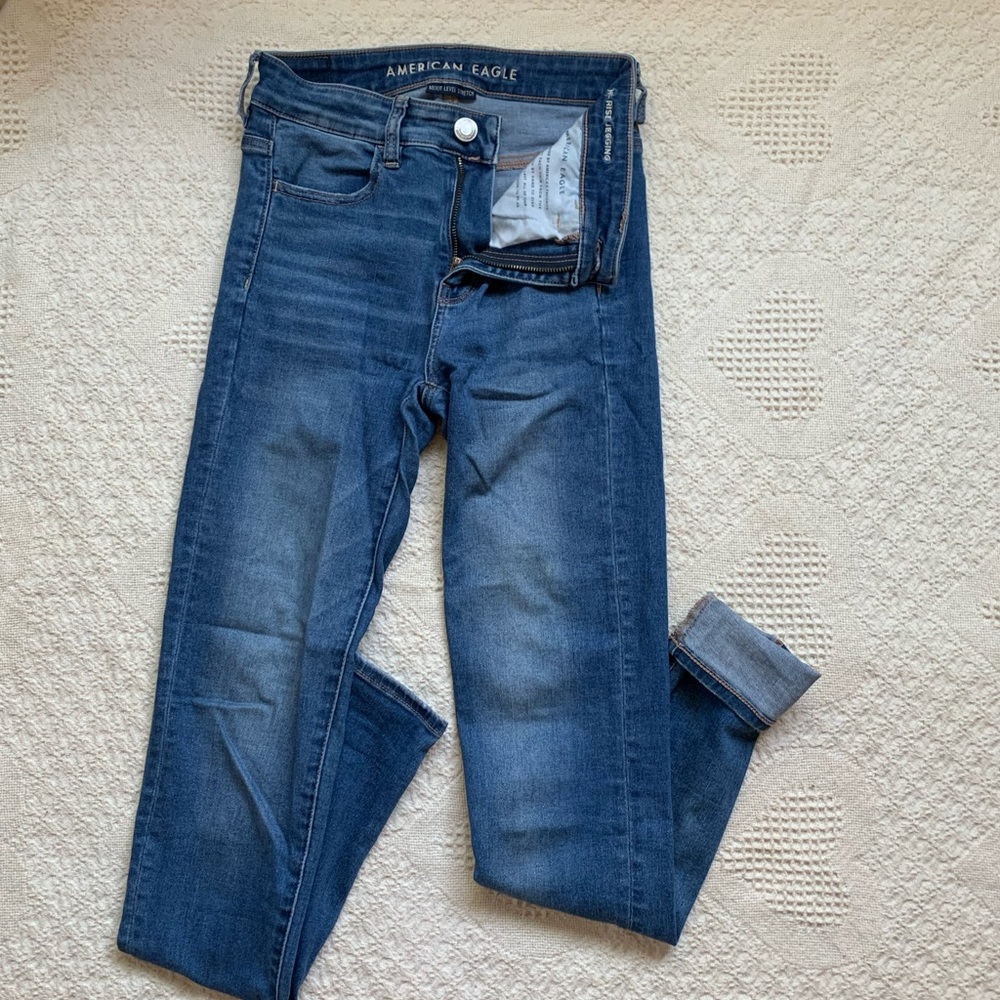 American Eagle High -Rise Jegging NE(X)T LEVEL STRETCH; Size 2 Long